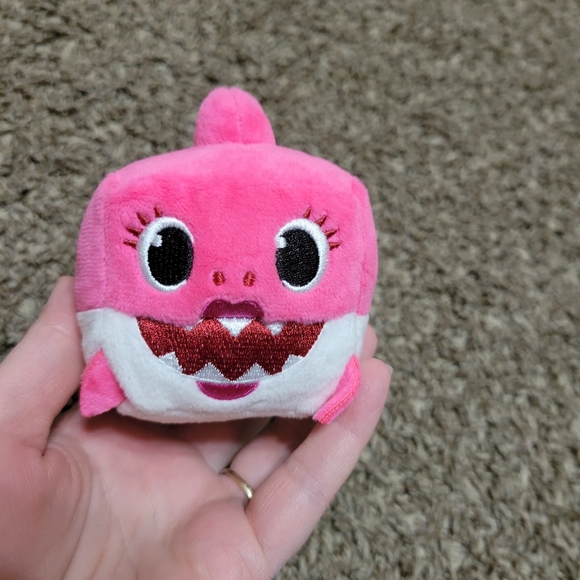 baby shark Other - 2/$10 Baby Shark Mommy Shark Cube Plush Singing Musical Toy Pinkfong